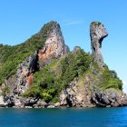 4 Island group tour by traditional Thai longtail boat 